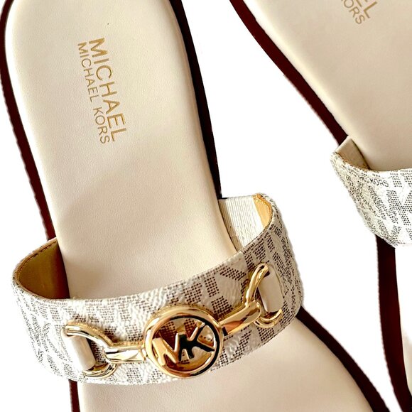 SOLD Michael Kors Wm Sz 8 SlipOn Flat Sandal Ivory Tan Logo Leather Gold Logo - Picture 13 of 14